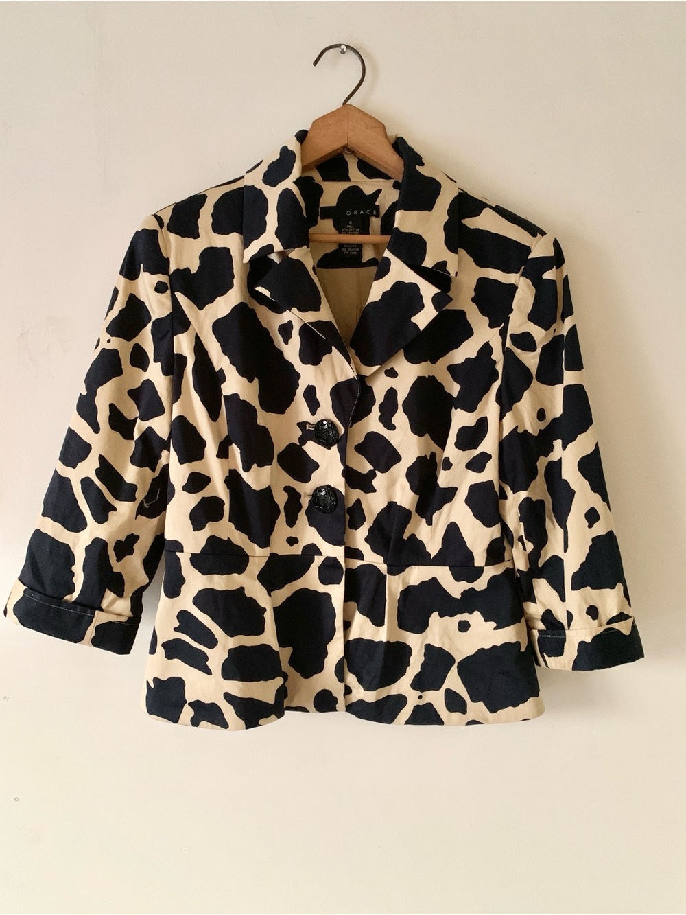 GRACE Black and Beige Print Blazer